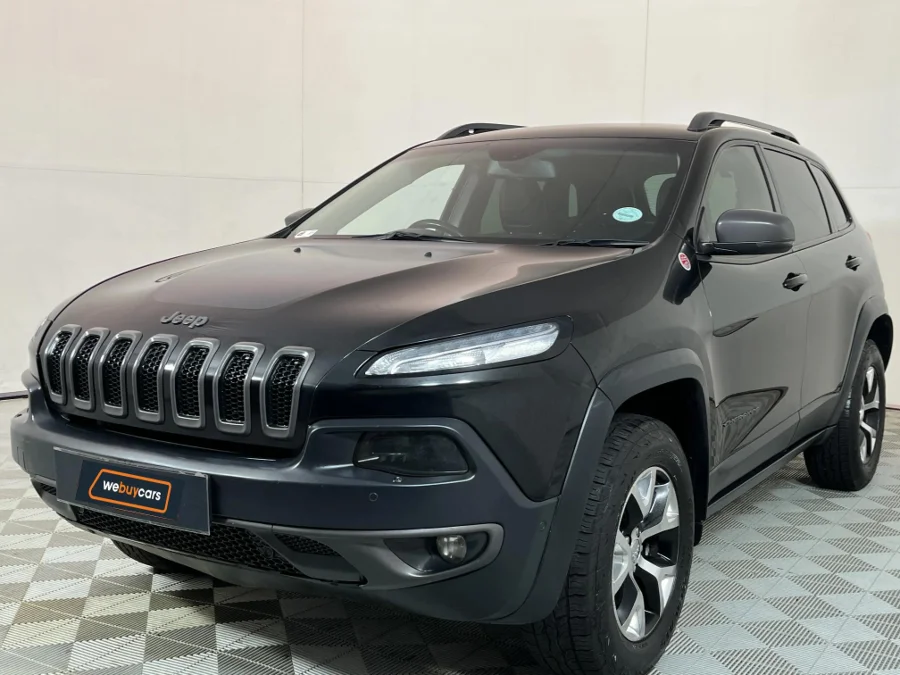 Used 2014 Jeep Cherokee 3.2L 4x4 Trailhawk - WeBuyCars JHB South