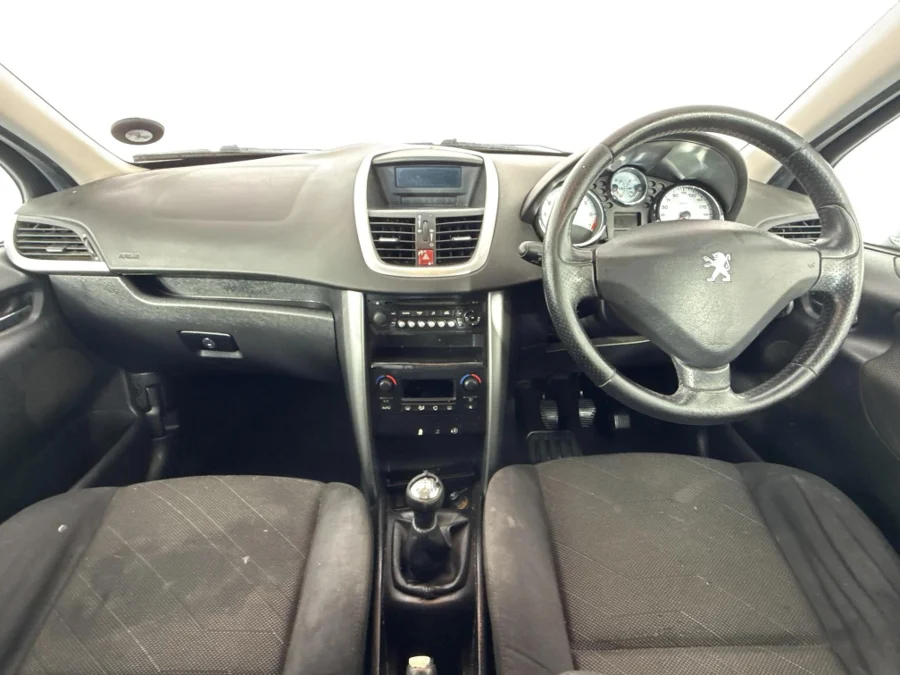 Used 2007 Peugeot 207 1.6 5-door XS - WeBuyCars Vereeniging