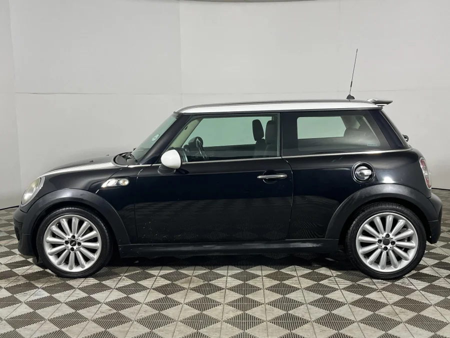 Used 2011 MINI Hatch Cooper S - WeBuyCars Germiston Used 2011 MINI Hatch Cooper S - WeBuyCars Germiston