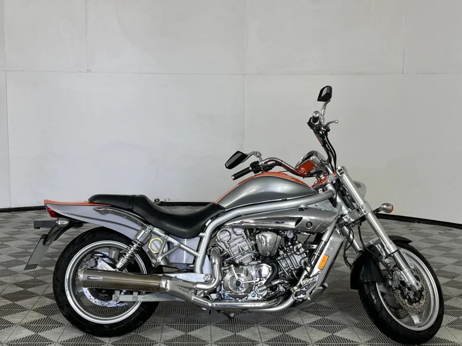 Used 2014 Hyosung GV 650 - WeBuyCars George