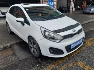 Used 2013 Kia Rio hatch 1.4 Tec