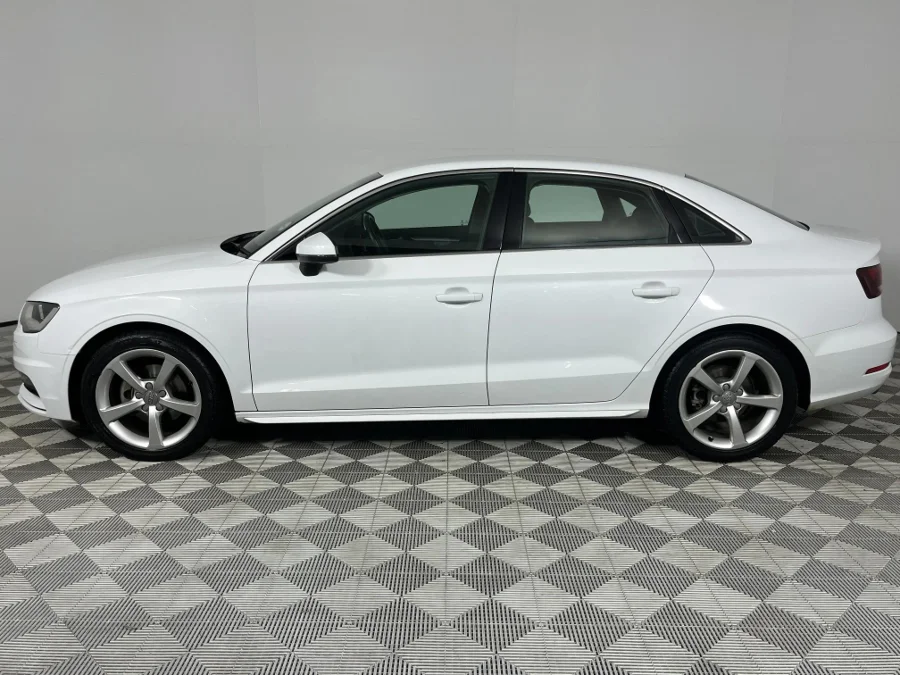 Used 2015 Audi A3 sedan 1.4TFSI SE auto - WeBuyCars Richmond