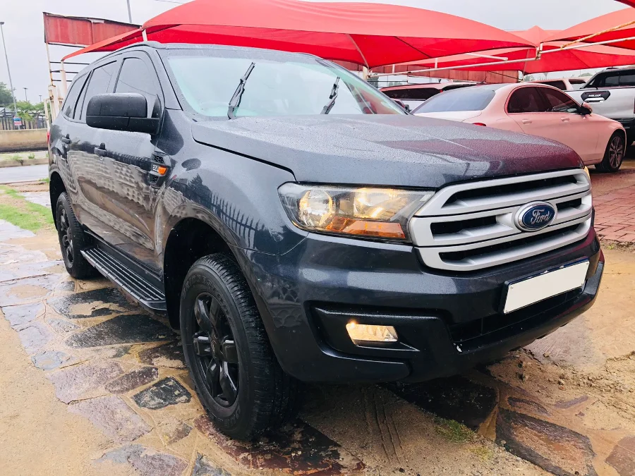 Used 2018 Ford Everest 2.2TDCi XLS auto - Cars Gold Used 2018 Ford Everest 2.2TDCi XLS auto - Cars Gold