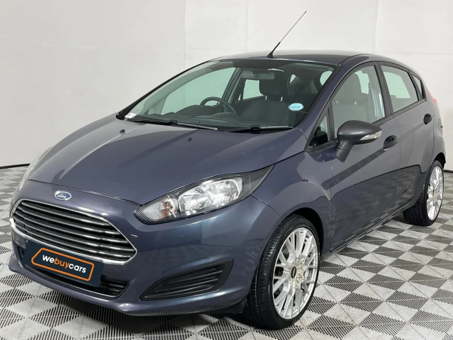 Used 2015 Ford Fiesta 5-door 1.0T Ambiente auto - WeBuyCars The Dome