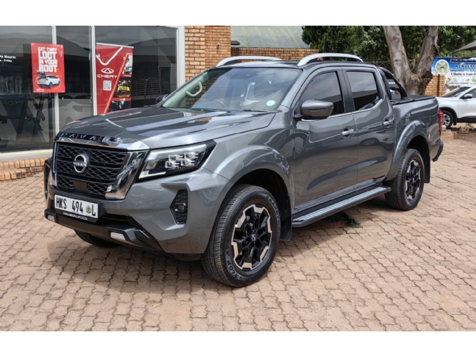 Used 2025 Nissan Navara 2.5DDTi double cab LE Plus