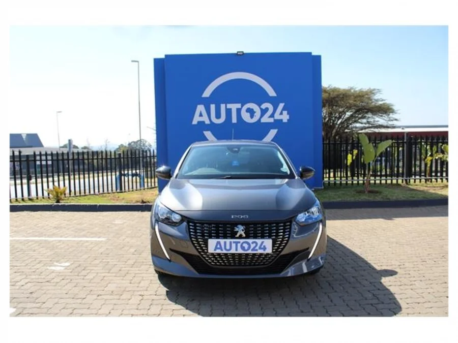 Used 2024 Peugeot 208 1.2T Allure manual - Auto 24