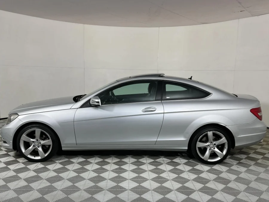 Used 2012 Mercedes-Benz C-Class C250 coupe - WeBuyCars JHB South