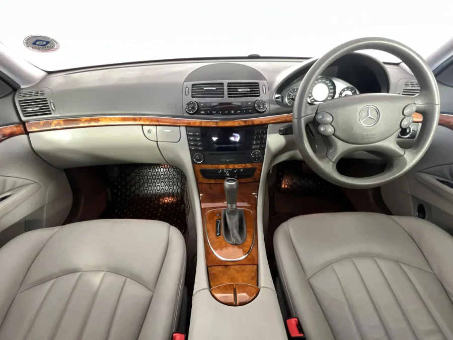 Used 2009 Mercedes-Benz E-Class E200 Kompressor Elegance - WeBuyCars George