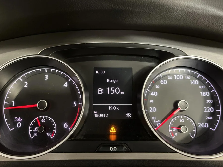 Used 2016 Volkswagen Golf 2.0TDI Comfortline - WeBuyCars JHB South Used 2016 Volkswagen Golf 2.0TDI Comfortline - WeBuyCars JHB South