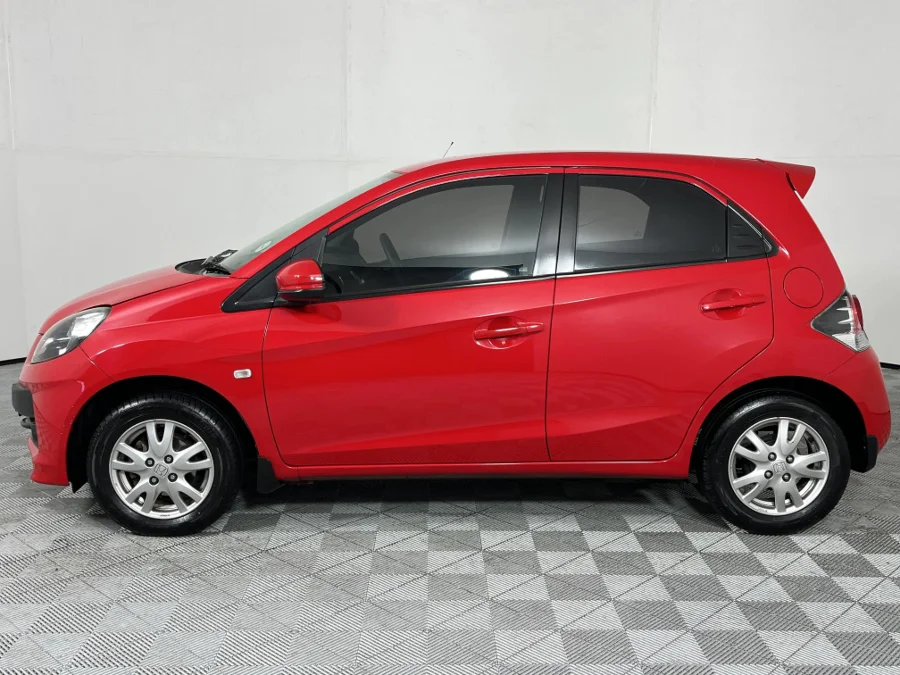 Used 2016 Honda Brio hatch 1.2 Comfort - WeBuyCars The Dome Used 2016 Honda Brio hatch 1.2 Comfort - WeBuyCars The Dome