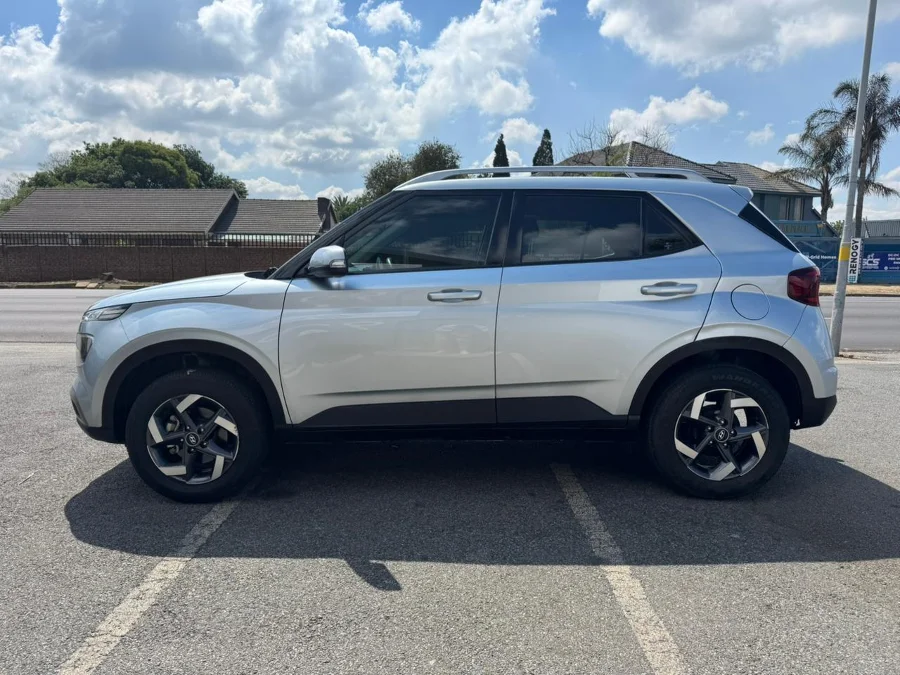 Used 2022 Hyundai Venue 1.0T Fluid manual - Skyview Autos