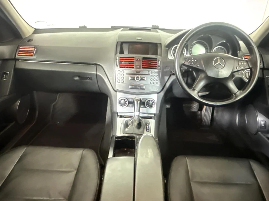 Used 2010 Mercedes-Benz C-Class C220CDI Avantgarde - WeBuyCars Midstream Used 2010 Mercedes-Benz C-Class C220CDI Avantgarde - WeBuyCars Midstream