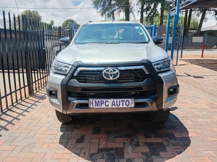 Used 2023 Toyota Hilux 2.4GD-6 double cab Raider manual - MPC Auto Used 2023 Toyota Hilux 2.4GD-6 double cab Raider manual - MPC Auto