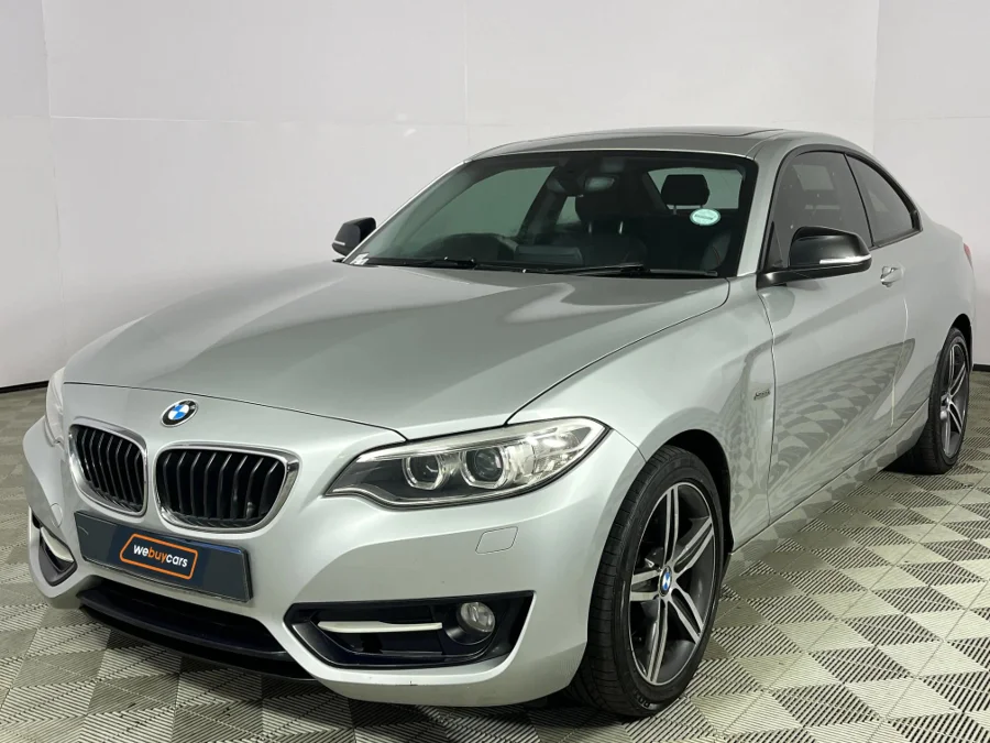 Used 2016 BMW 2 Series 220i coupe Sport Line - WeBuyCars The Dome