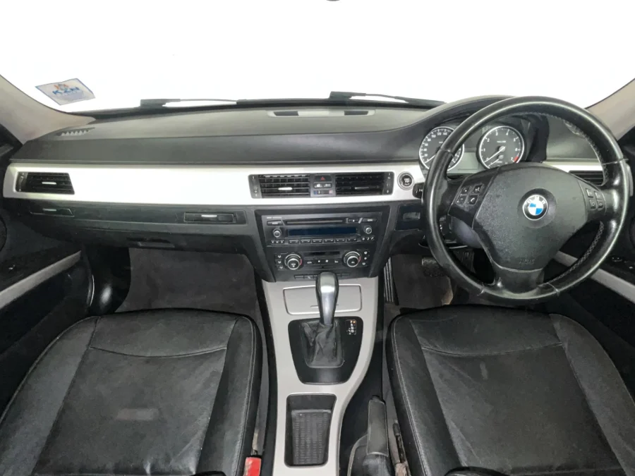Used 2012 BMW 3 Series 320i auto - WeBuyCars Durban Used 2012 BMW 3 Series 320i auto - WeBuyCars Durban