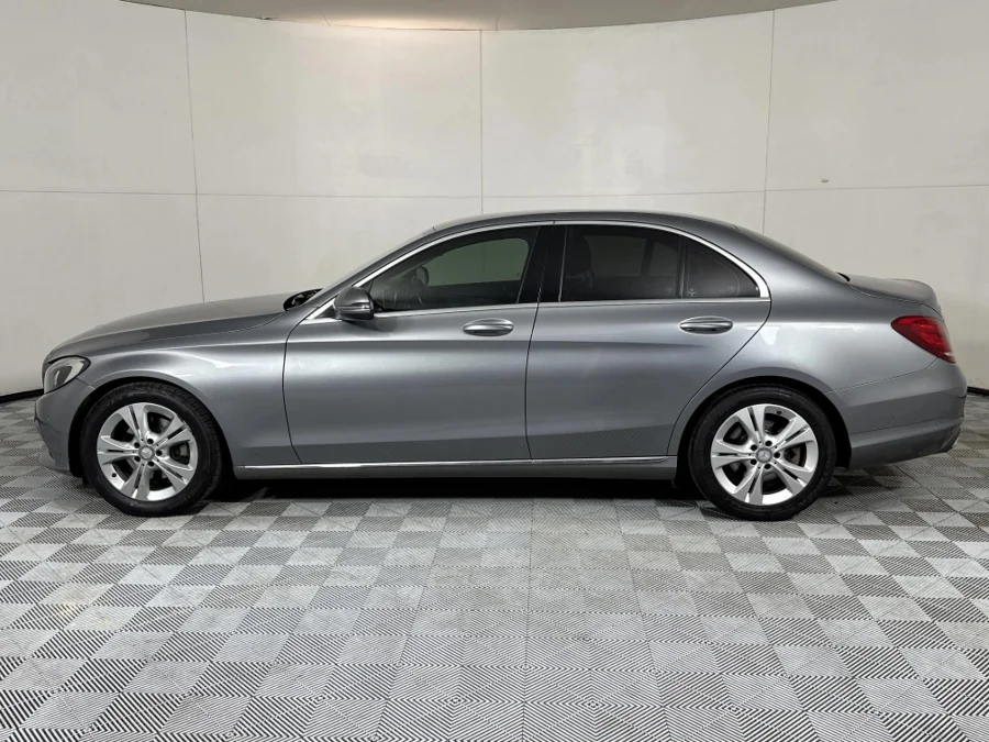 Used 2016 Mercedes-Benz C-Class C200 Avantgarde auto - WeBuyCars Midstream