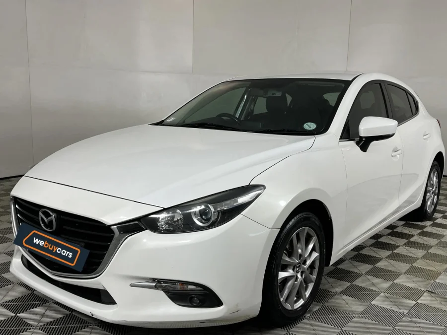 Used 2017 Mazda Mazda3 hatch 1.6 Dynamic - WeBuyCars The Dome