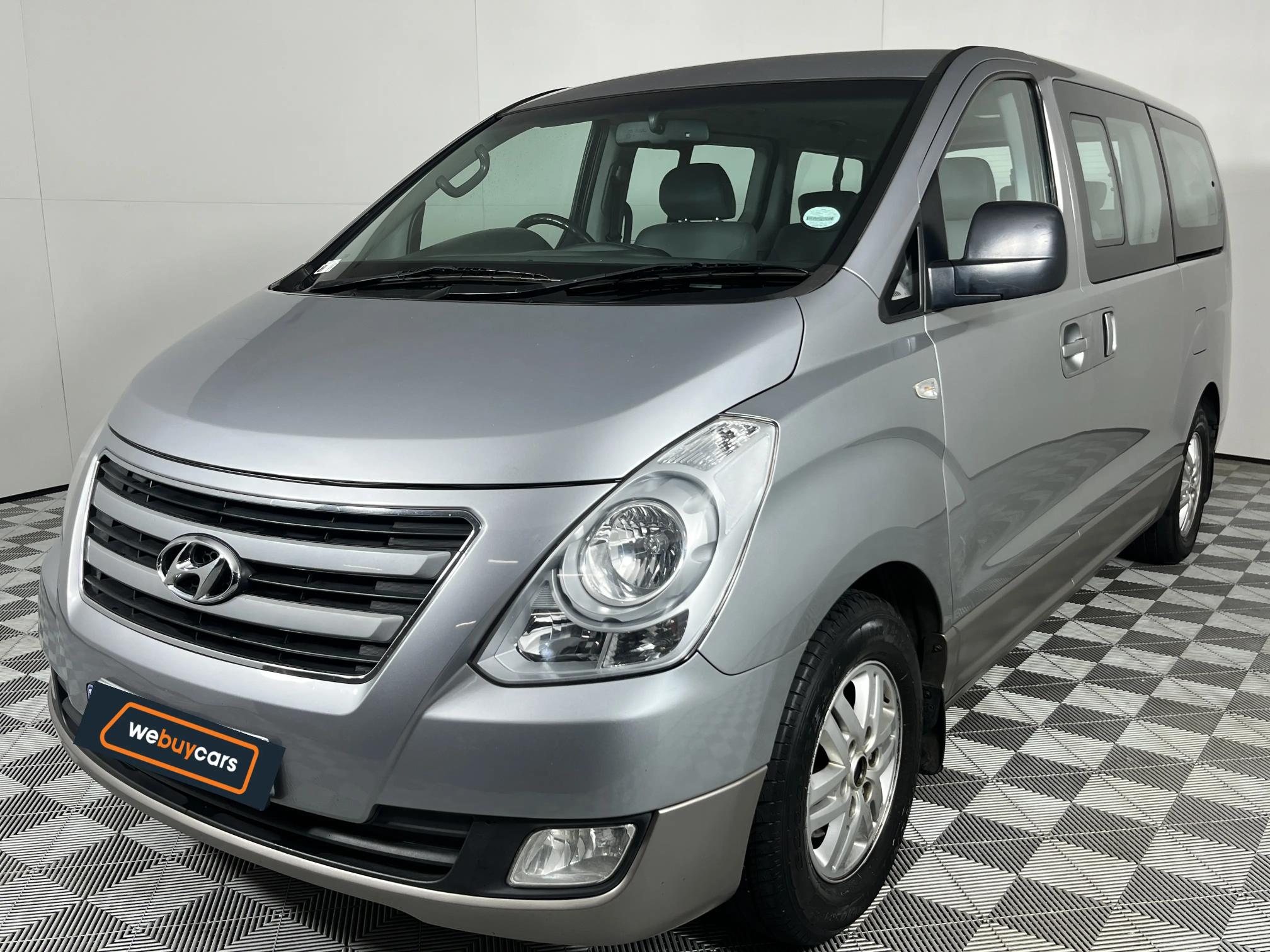 Used 2017 Hyundai H-1 2.5VGTi bus Elite 9-seater