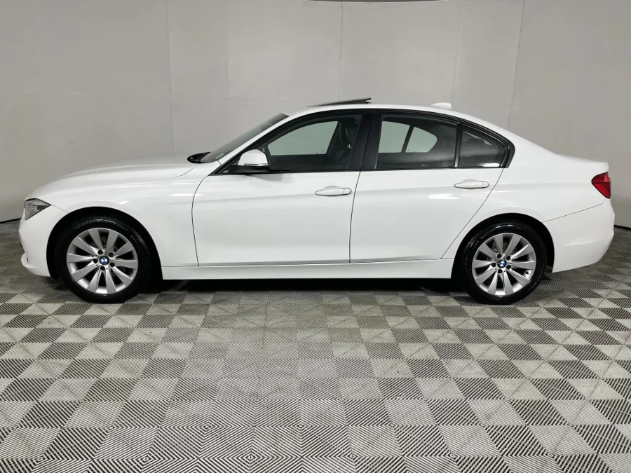 Used 2016 BMW 3 Series 320i sports-auto - WeBuyCars The Dome