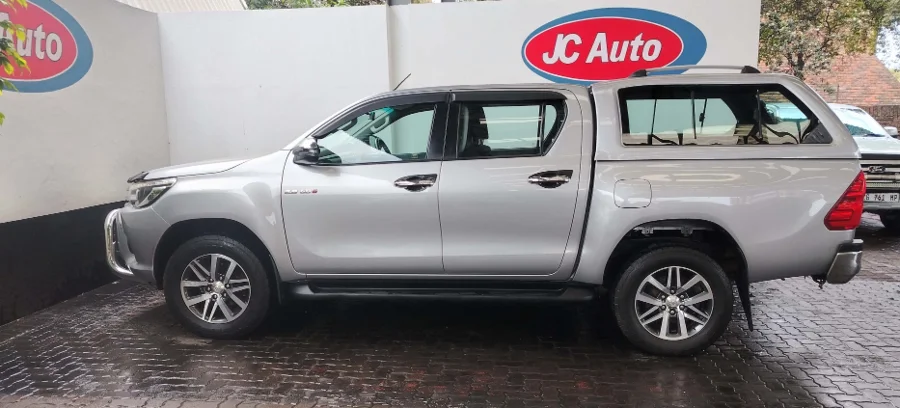 Used 2018 Toyota Hilux 2.8GD-6 double cab Raider Dakar - JC Auto Used 2018 Toyota Hilux 2.8GD-6 double cab Raider Dakar - JC Auto