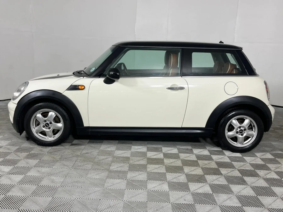 Used 2008 MINI Hatch Cooper - WeBuyCars The Dome