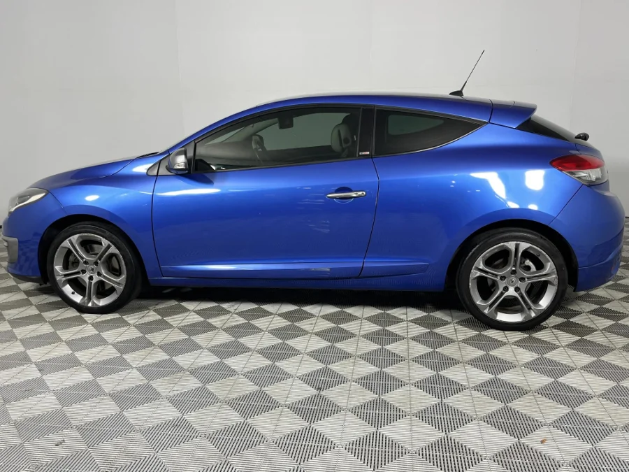 Used 2015 Renault Megane coupe 162kW turbo GT - WeBuyCars Richmond