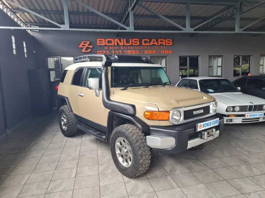 Used 2011 Toyota FJ Cruiser FJ Sport Cruiser - Bonus Cars