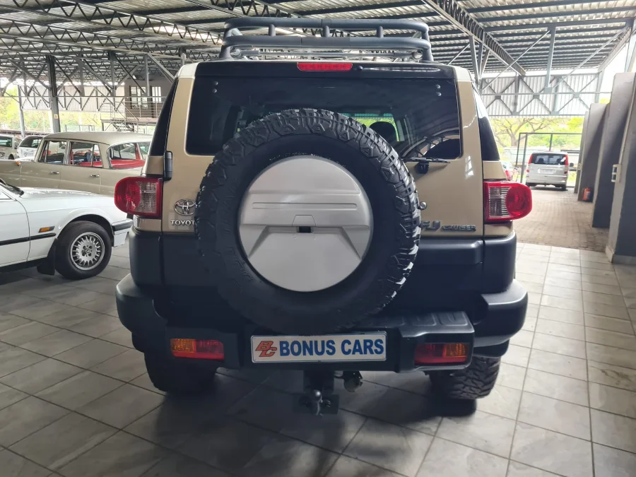 Used 2011 Toyota FJ Cruiser FJ Sport Cruiser - Bonus Cars