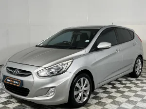 Used 2015 Hyundai Accent hatch 1.6 Fluid