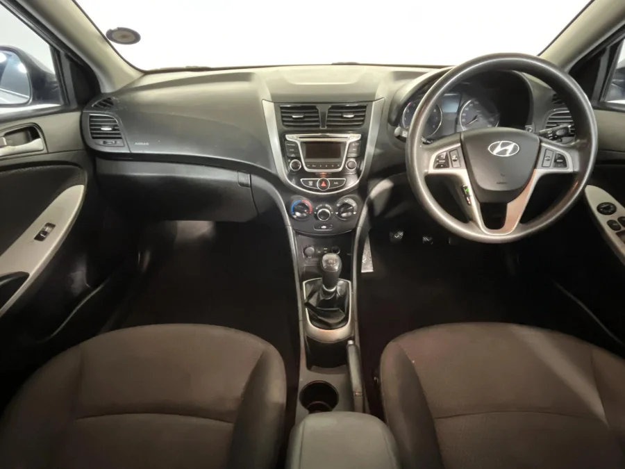 Used 2015 Hyundai Accent hatch 1.6 Fluid - WeBuyCars Silverlakes