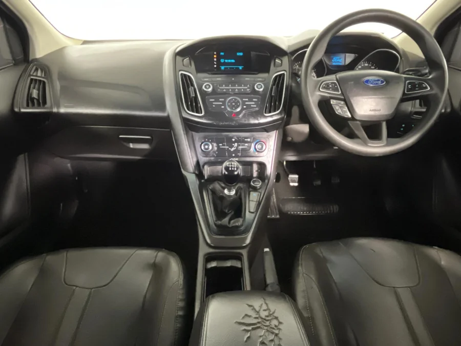 Used 2015 Ford Focus hatch 1.0T Trend - WeBuyCars Silverlakes