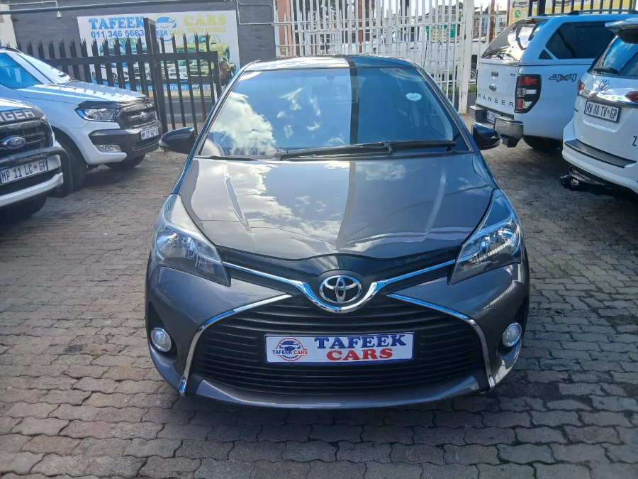 Used 2017 Toyota Yaris 5-door 1.0 Xi - Tafeek Cars