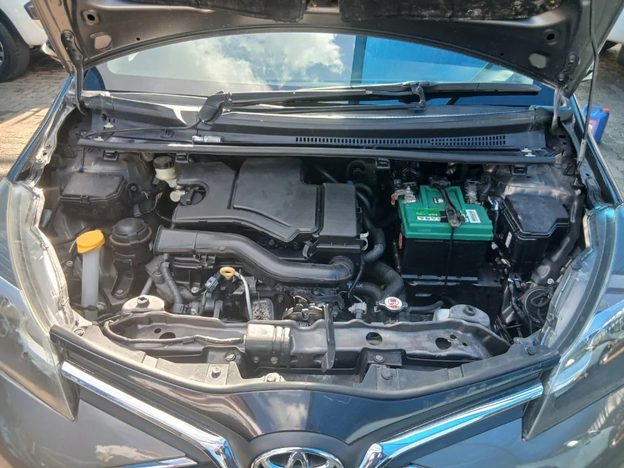 Used 2017 Toyota Yaris 5-door 1.0 Xi - Tafeek Cars