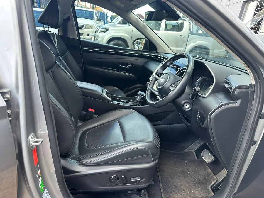 Used 2024 Hyundai Tucson 2.0 Premium auto - Happy DC Motors Used 2024 Hyundai Tucson 2.0 Premium auto - Happy DC Motors