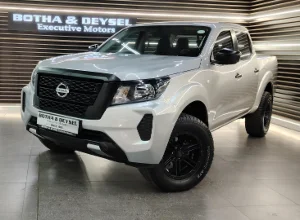 Used 2022 Nissan Navara 2.5DDTi double cab SE manual