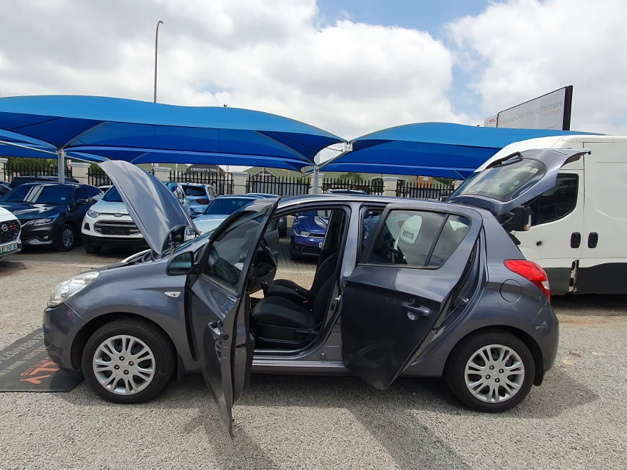 Used 2010 Hyundai i20 1.4 Fluid auto - Nolly Motors