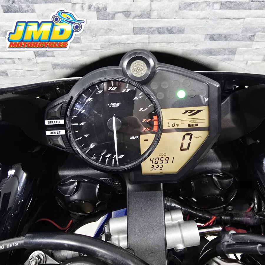 2012(REG 2013) YAMAHA YZF-R1 - JMD Motorcycles