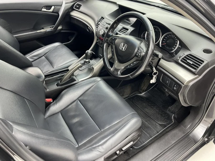 Used 2010 Honda Accord 2.0 Elegance auto - EBK Auto