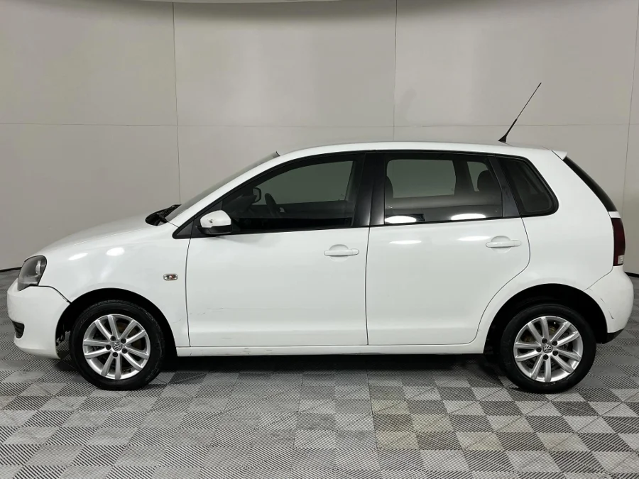 Used 2018 Volkswagen Polo Vivo hatch 1.4 Trendline - WeBuyCars Mbombela
