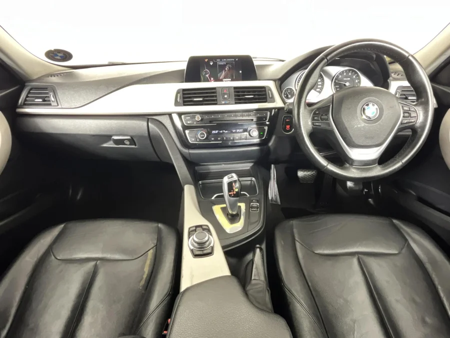 Used 2017 BMW 3 Series 320i sports-auto - WeBuyCars The Dome