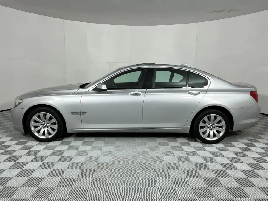 Used 2009 BMW 7 Series 730d M Sport - WeBuyCars Gqeberha