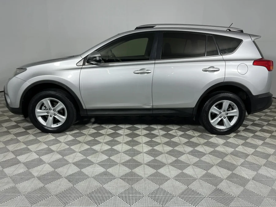 Used 2014 Toyota RAV4 2.0 GX auto - WeBuyCars Richmond