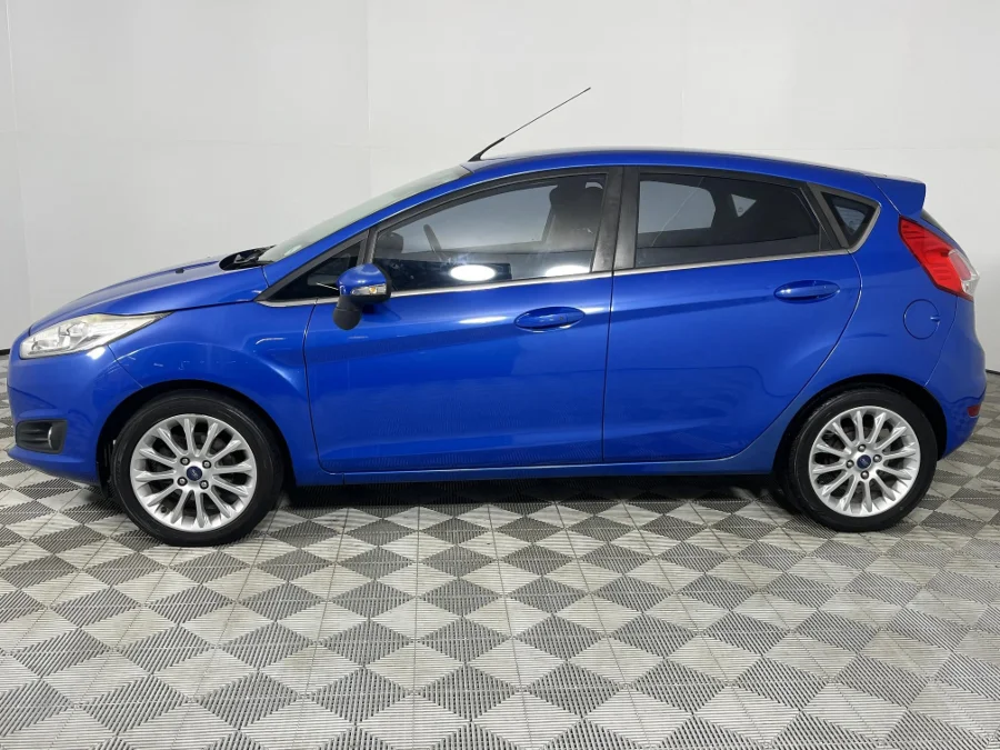 Used 2013 Ford Fiesta 5-door 1.0T Titanium - WeBuyCars Richmond