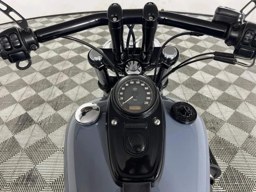 Used 2014 Harley Davidson Dyna FAT BOB - WeBuyCars Richmond Used 2014 Harley Davidson Dyna FAT BOB - WeBuyCars Richmond