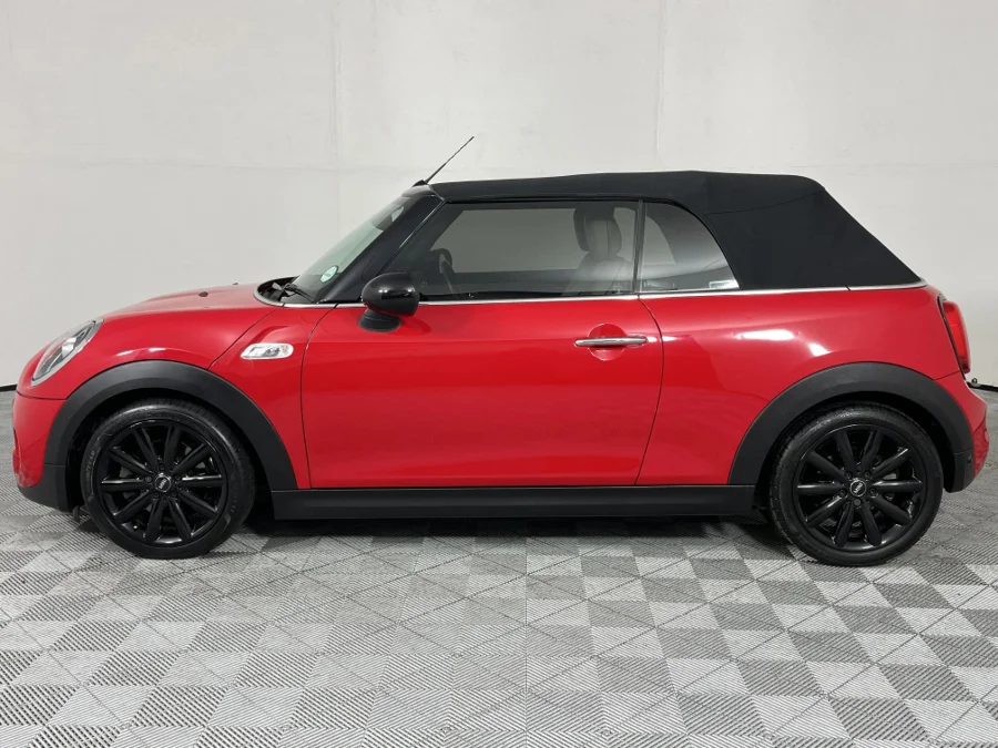 Used 2018 MINI Convertible Cooper S Convertible auto - WeBuyCars Silverlakes