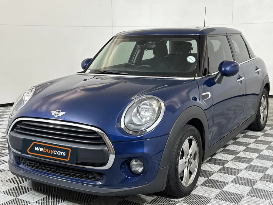 Used 2018 MINI Hatch One Hatch 5-door auto - WeBuyCars Midstream Used 2018 MINI Hatch One Hatch 5-door auto - WeBuyCars Midstream