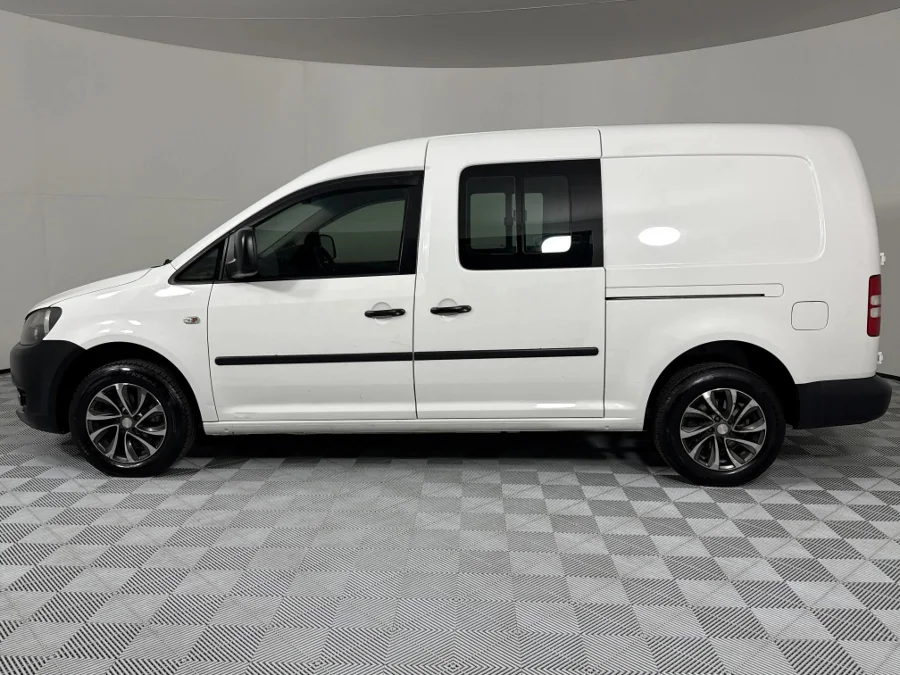 Used 2013 Volkswagen Caddy Maxi 2.0TDI crew bus 7-seat - WeBuyCars Vereeniging