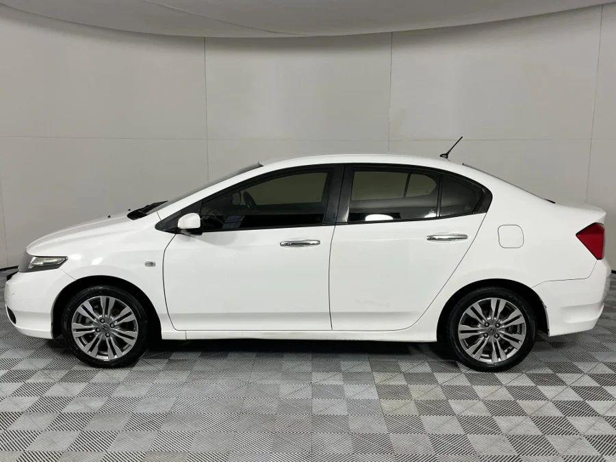 Used 2012 Honda Ballade 1.5 Comfort - WeBuyCars Mbombela