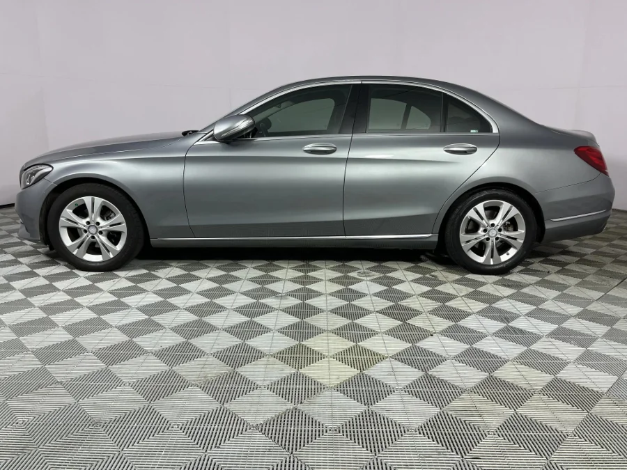 Used 2015 Mercedes-Benz C-Class C200 auto - WeBuyCars Brackenfell Cape Town