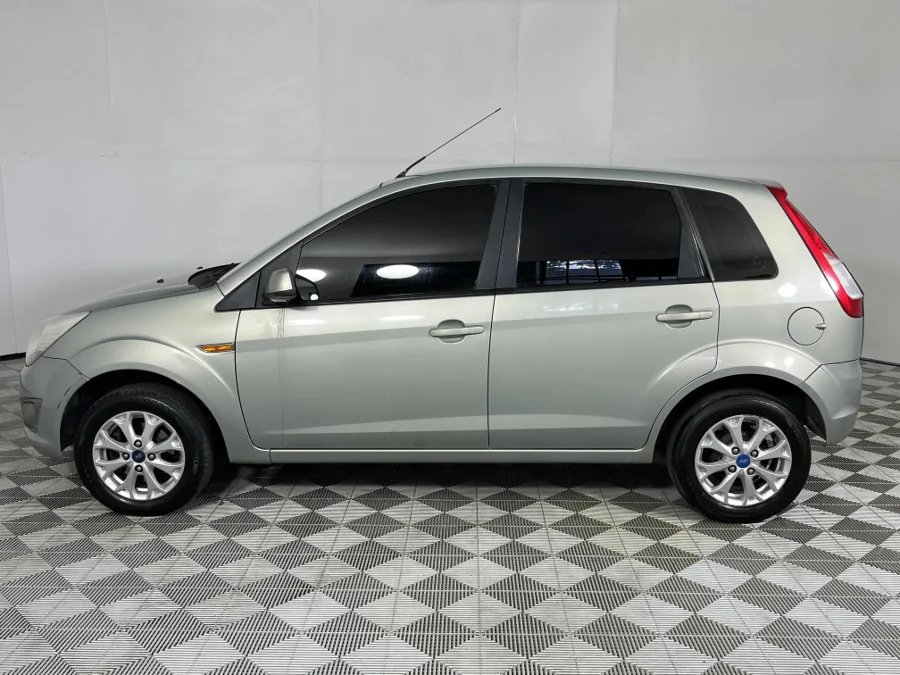 Used 2014 Ford Figo 1.4 Trend - WeBuyCars George Used 2014 Ford Figo 1.4 Trend - WeBuyCars George